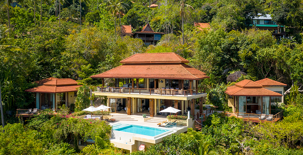 Villa Sila Varee - Modern Asian hillside villa